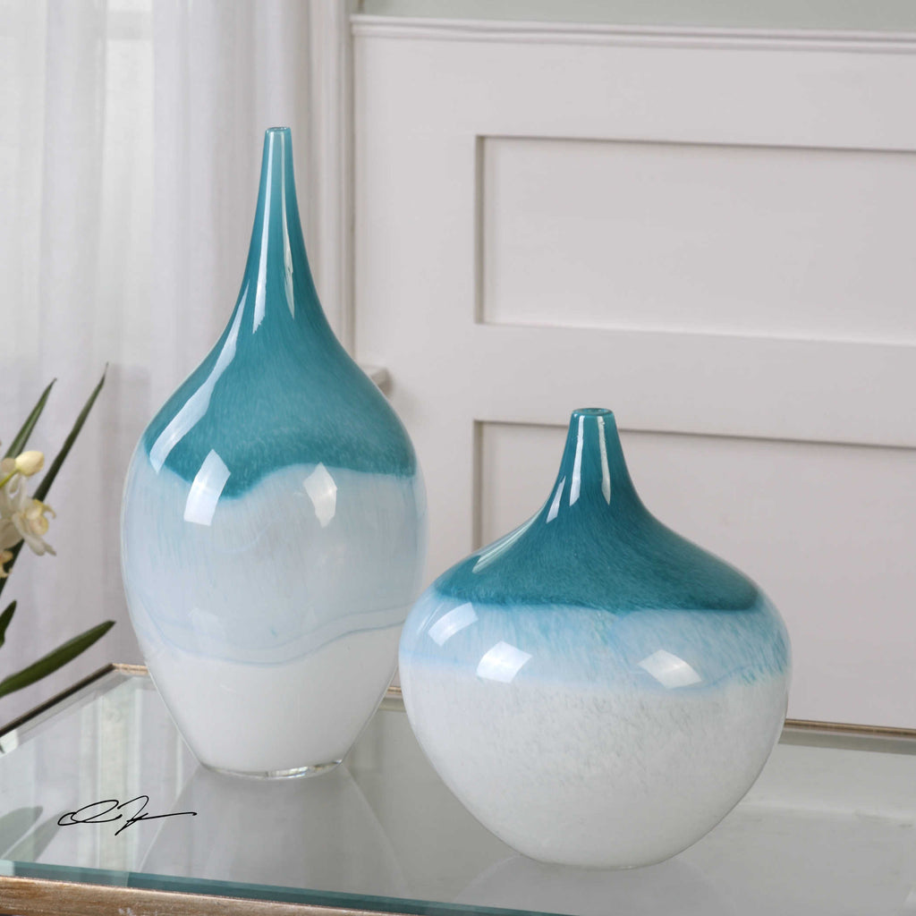 Carla Vases - Set of 2 - The Hive Experience